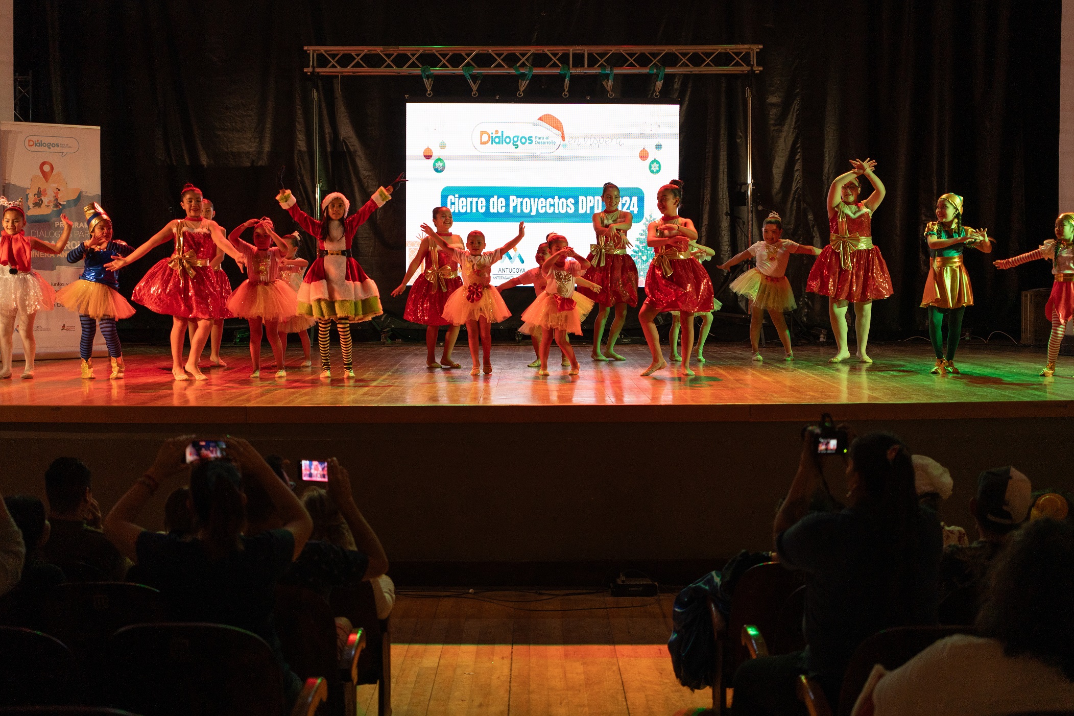 Diálogos para el Desarrollo de Minera Antucoya